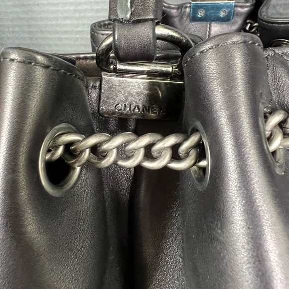 Black classic Chanel Calfskin Stitched Medium Luxury Drawstring Backpack - Picture 8 of 16